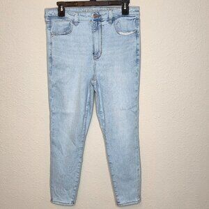 American Eagle Super High-Rise Distressed Jegging, Size 12 X-Short